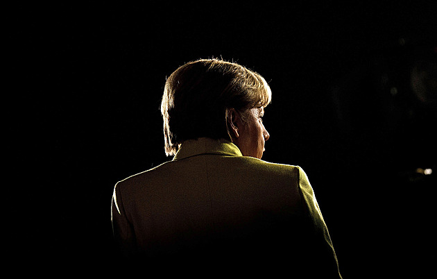 ANALÝZA: Němci zásadně mění pohled na Merkelovou. Nejen kvůli Rusku