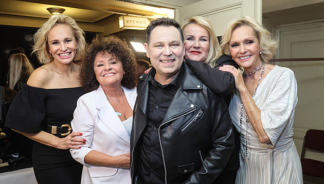 Byl to držkopád. Má záda jsou jedna obří podlitina, říká o nehodě Vondráčková