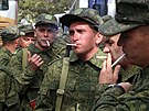 Sevastopol. Odjezd povolaných rezervist bhem ástené mobilizace v Rusku (27....