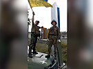 Ukrajintí vojáci jsou na pedmstí okupovaného Lymanu