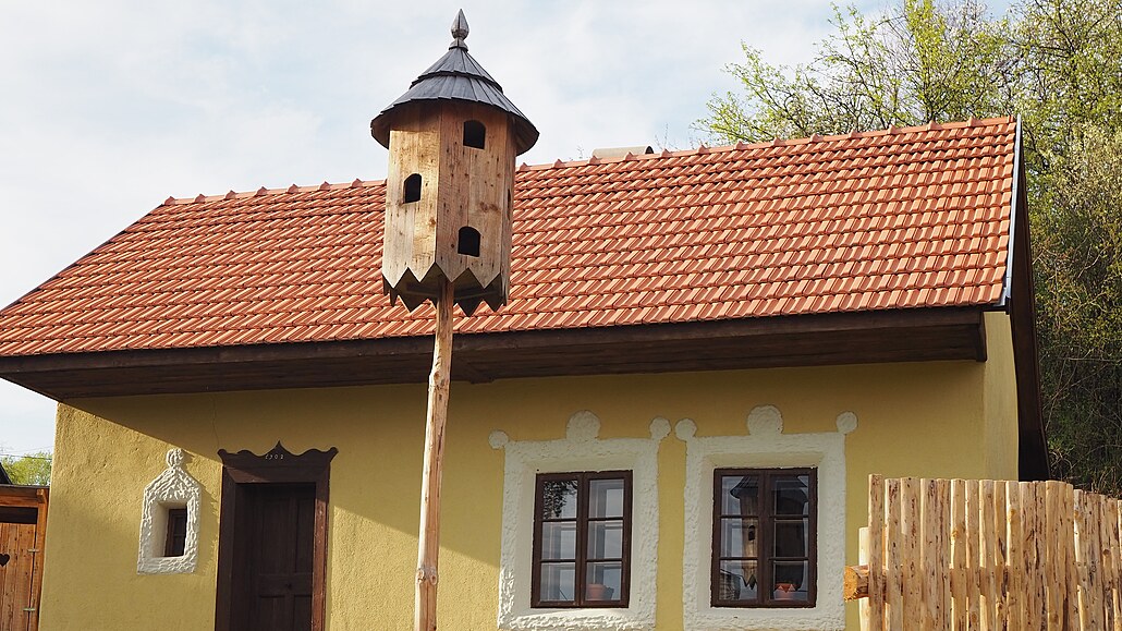 D�m postavený v 18. století unikátním zp�sobem p�ibli�uje b�ný �ivot chud�ích...