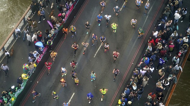 Bci bhem Londnskho maratonu