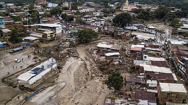 Sesuvy pdy po povodnch ve Venezuele si vydaly nejmn 22 obt, dalch 50 lid se poheuje. (9. jna 2022)