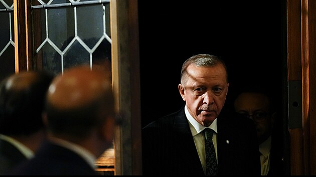 Turecko je partner, kterému může důvěřovat Rusko i Ukrajina, řekl v Praze prezident Erdogan. (6. října 2022)