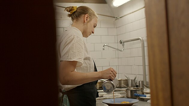 Anna Vejvodov v kuchyni experimentuje, co vechno se d z kapho masa pipravit tak, aby hostm bistra opravdu chutnalo. 