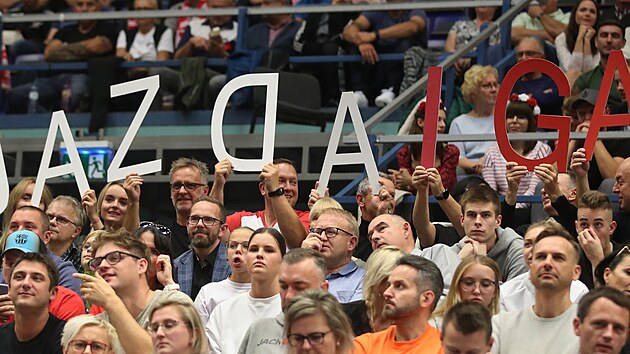 Fanouci Igy wiatekov podporuj svou oblbenkyni na turnaji v Ostrav.