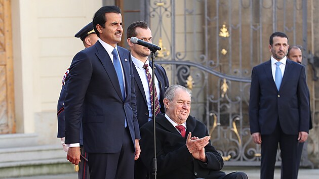 Vládce Kataru do Česka přijíždí historicky na první oficiální návštěvu. (5. října 2022)
