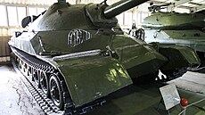 Poslední IS-7 si lze na vlastní oči prohlédnout v tankovém muzeu Kubinka u...