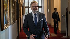 Premiér Petr Fiala přichází na jednání vlády 5: října 2022 | na serveru Lidovky.cz | aktuální zprávy