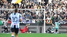 Gólová momentka ze zápasu mezi Atalantou a Udinese.