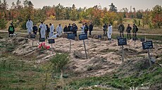 Masový hrob v Lymanu (7. íjna 2022)