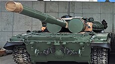 Fotografie tanku �Tomá��, který brzy zamí�í na Ukrajinu. Je to modernizovaný...
