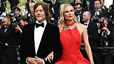 Norman Reedus a Diane Krugerová (Cannes, 24. kvtna 2022)