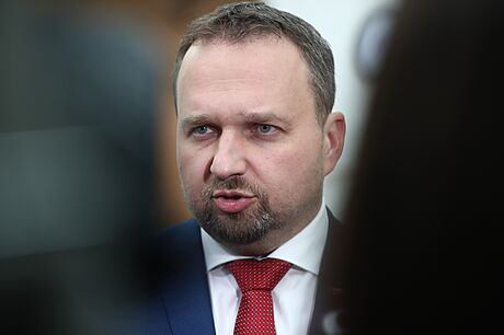 Ministr práce a sociálních vcí Marian Jureka (18. íjna 2022)