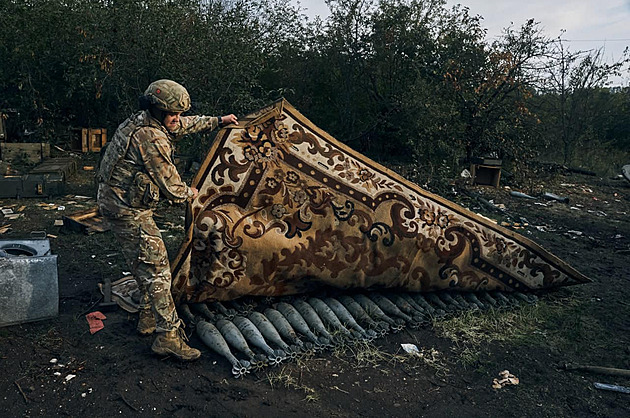 Ukrajinci na bojišti ukořistili nejmodernější ruský tank i jaderné dělo