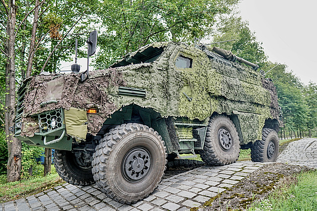 Nové obrněnce pro českou armádu procházejí zkouškami bojové odolnosti
