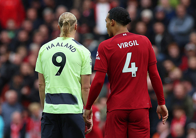 ONLINE: City vs. Liverpool, potom Arsenal nastoupí proti Leedsu