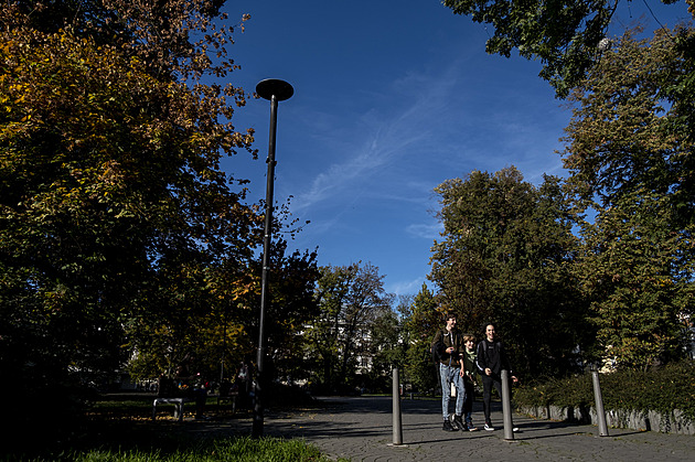 Nezvykle teplo bude celý týden, odpolední teploty stoupnou i ke 20 stupňům