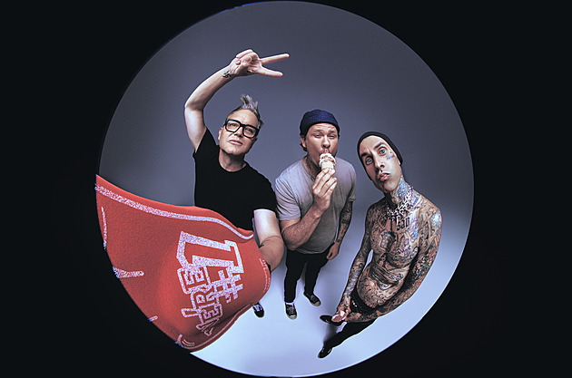 Blink-182 pracují na novém albu a příští rok se představí v Praze