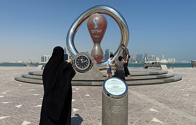 Drahé občerstvení pro  fotbalové fanoušky. Pivo vyjde v Kataru na 330 korun