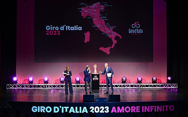 Giro odtajnilo trasu: tři časovky, sedm horských dojezdů. Jaká role čeká Hirta?