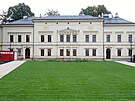 Po více ne dvou letech je oprava Liebiegova paláce v Liberci u konce.