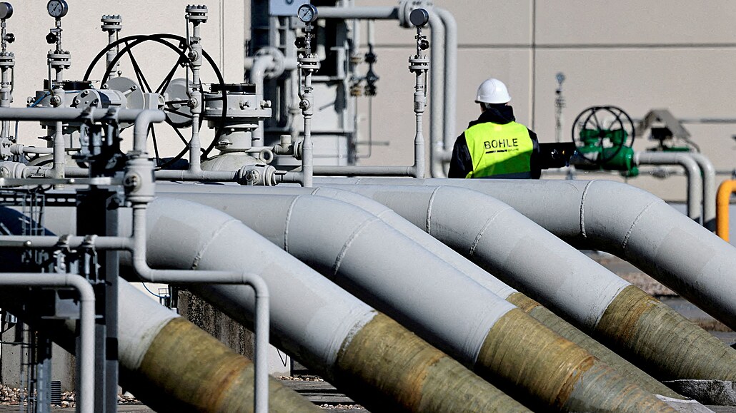 Zařízení plynovodu Nord Stream 1 v německém Lubminu 8. března 2022