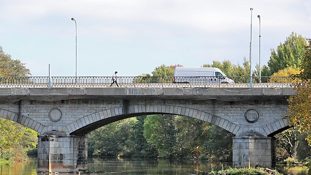 Chebsk most pes eku Ohi v Karlovch Varech