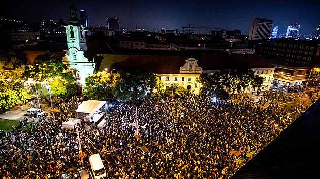 Pochod na uctn obt a odsouzen nenvistnho inu proti LGBT+ komunit v Bratislav. (14. jna 2022)