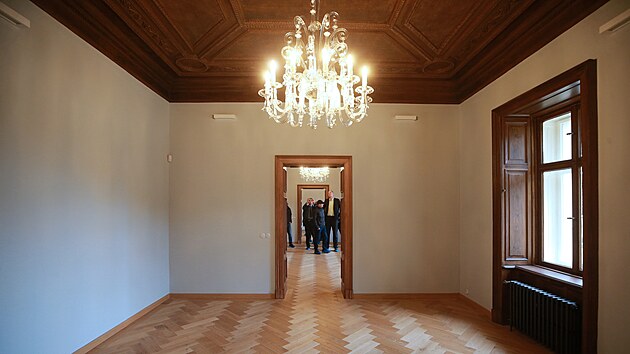 Po v�ce ne� dvou letech se bl�� ke konci oprava Liebiegova pal�ce v Liberci.