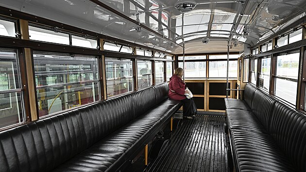 Pi pleitosti zahjen provozu nov trolejbusov trati Letany-akovice se fanouci hromadn dopravy mohli svzt historickmi trolejbusy.