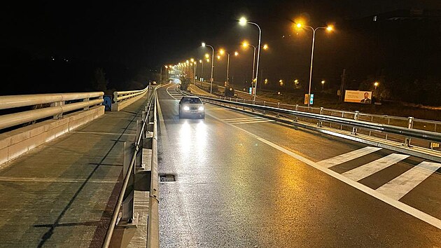 Skon�ila první etapa rekonstrukce Barrandovského mostu (17. �íjna 2022)