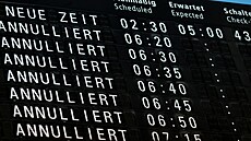 Stávka pilot nízkonákladových aerolinek Eurowings za lepí pracovní podmínky...