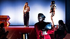 Trójanky. Moderní zpracování klasických Eurípidových tragédií Trójanky a Hekaba...