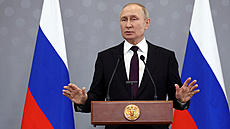 Ruský prezident Vladimir Putin pi projevu (14. íjna 2022)
