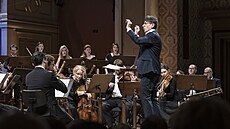 Dirigent Václav Luks a soubor Collegium 1704 p�i provedení Händelova oratoria...