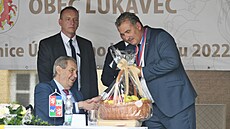 Prezident Milo Zeman pi návtv Lukavce na Litomicku.