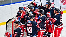 Hokejisté Olomouce vítězí na ledě Hradce Králové 3:0.