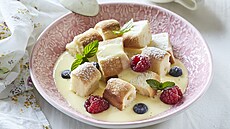 Duk�tov� buchti�ky se �od� a ovocem