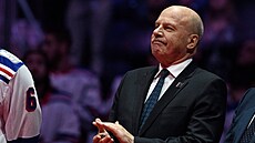 Kanadský trenér Mike Keenan.