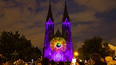 Videomapping francouzských umělců na Baziliku sv. Ludmily v Praze bavil... | na serveru Lidovky.cz | aktuální zprávy