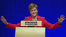 Skotská expremiérka Sturgeonová ádá dalí referendum. (10. íjna 2022)