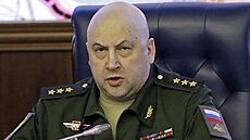 Dosavadní velitel Jiního vojenského okruhu a velitel ruských vzduných a...