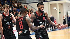 Nymbur�tí basketbalisté Rapolas Ivanauskas, Sterling  Gibbs a Nate Watson...