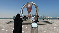 V Kataru ji odpoítávají as do startu fotbalového mistrovství svta.