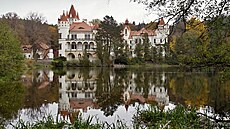 Zámek �inkovy na Plze�sku je na prodej. (19. 10. 2022)