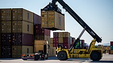 V bezprost�ední blízkosti mo�novského leti�t� vznikl nejv�t�í terminál...