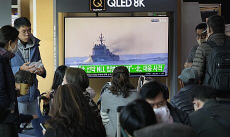 Severní a Jiní Korea se u sporné námoní hranice vzájemn varovaly. (24. íjna...