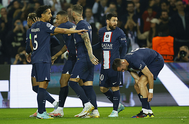 V Paříži padlo devět gólů, Lipsko přehrálo Real. Chelsea si zajistila postup
