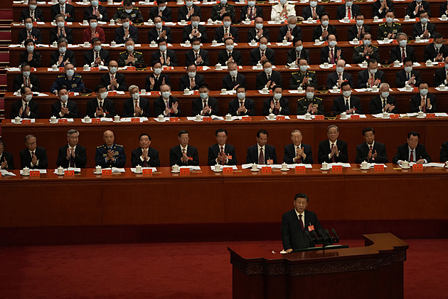 ANALÝZA: Si Ťin-pching potřetí. Upevnil moc. Co to znamená pro Čínu a svět